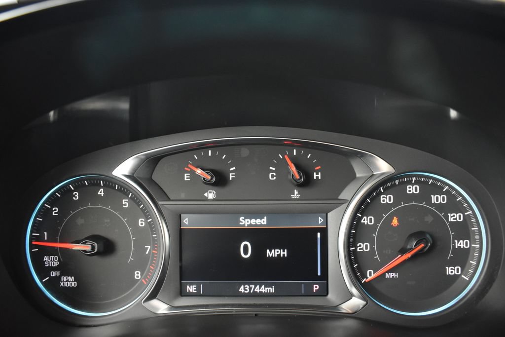 Used 2023 Chevrolet Traverse LT FWD image 18