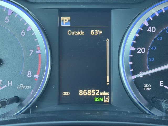 Used 2018 Toyota Highlander XLE image 19