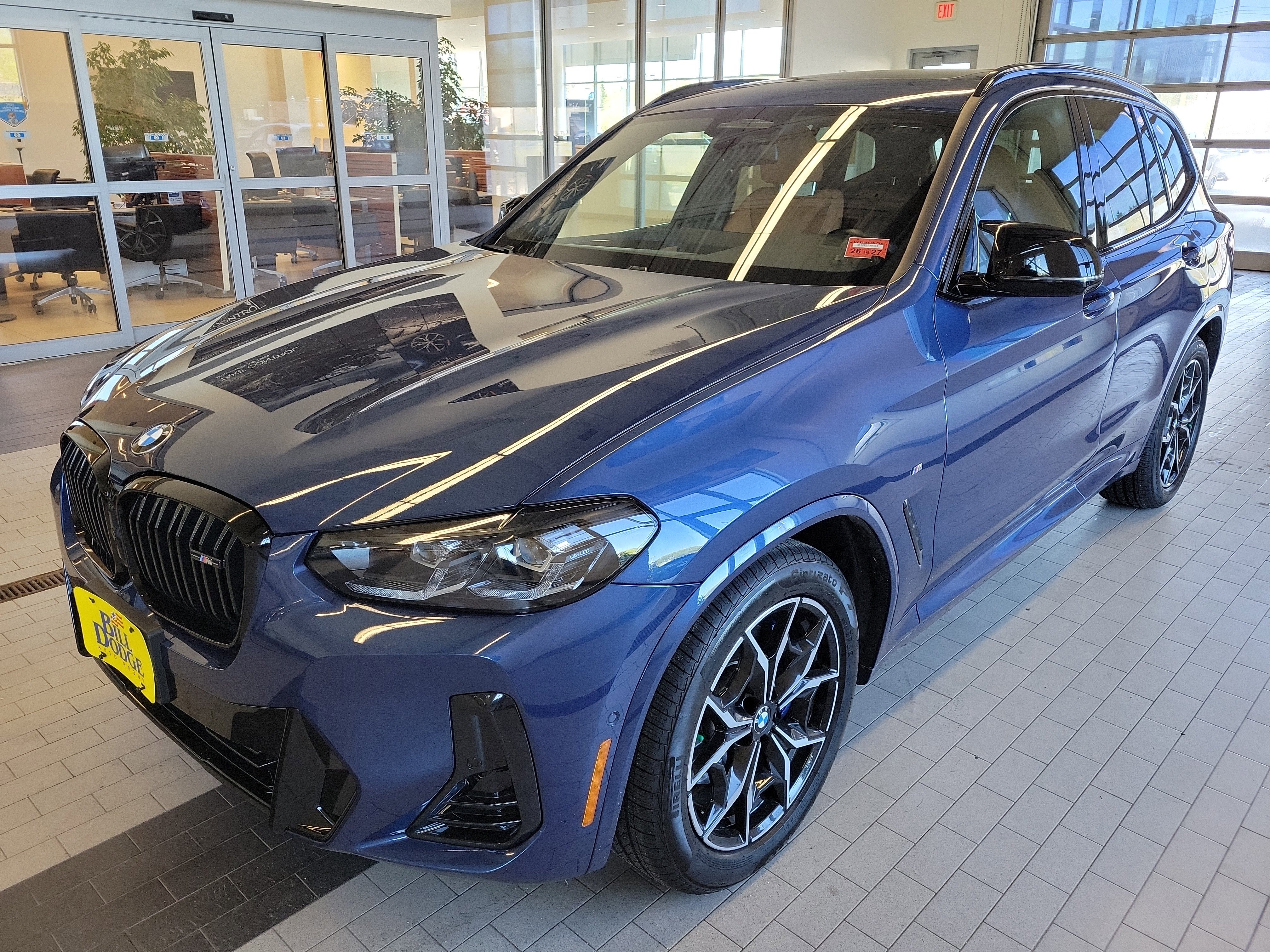 Used 2022 BMW X3 M40i AWD/4WD image 1