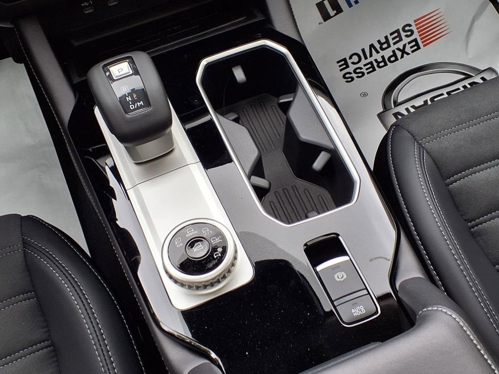 New 2025 Mitsubishi Outlander SE image 19