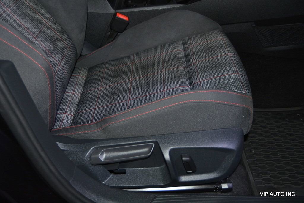 Used 2023 Volkswagen GTI S image 18