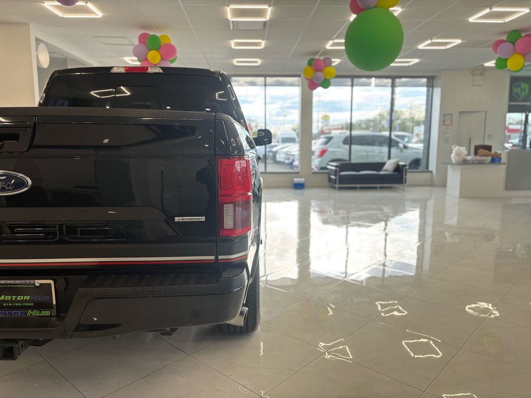 Used 2018 Ford F150 Lariat w/ Equipment Group 502A Luxury AWD/4WD image 14