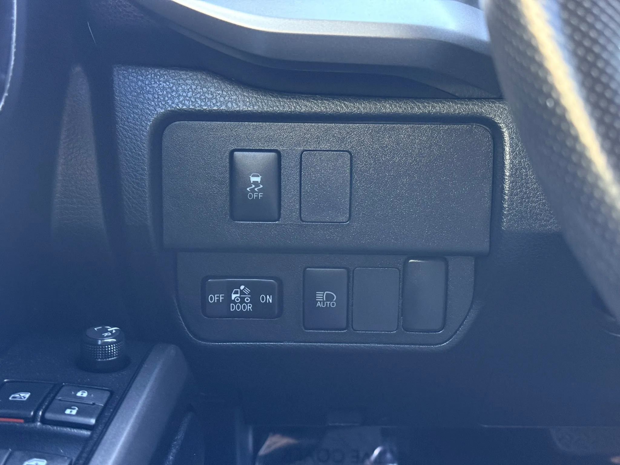 Used 2021 Toyota Tacoma SR5 image 28