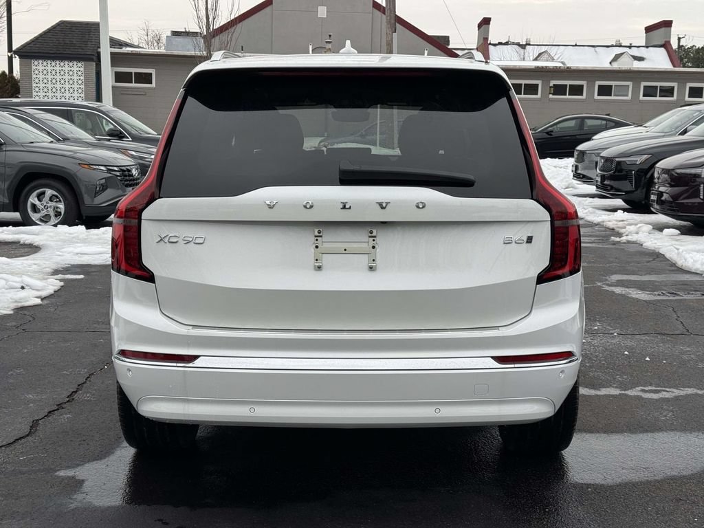 New 2026 Volvo XC90 B6 Plus w/ Protection Package Premier AWD/4WD image 21
