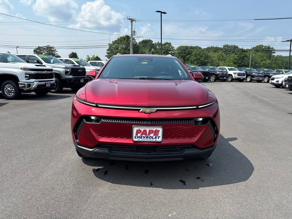 New 2026 Chevrolet Equinox EV LT AWD/4WD image 11