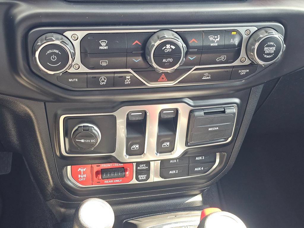 Used 2021 Jeep Wrangler Rubicon AWD/4WD image 27