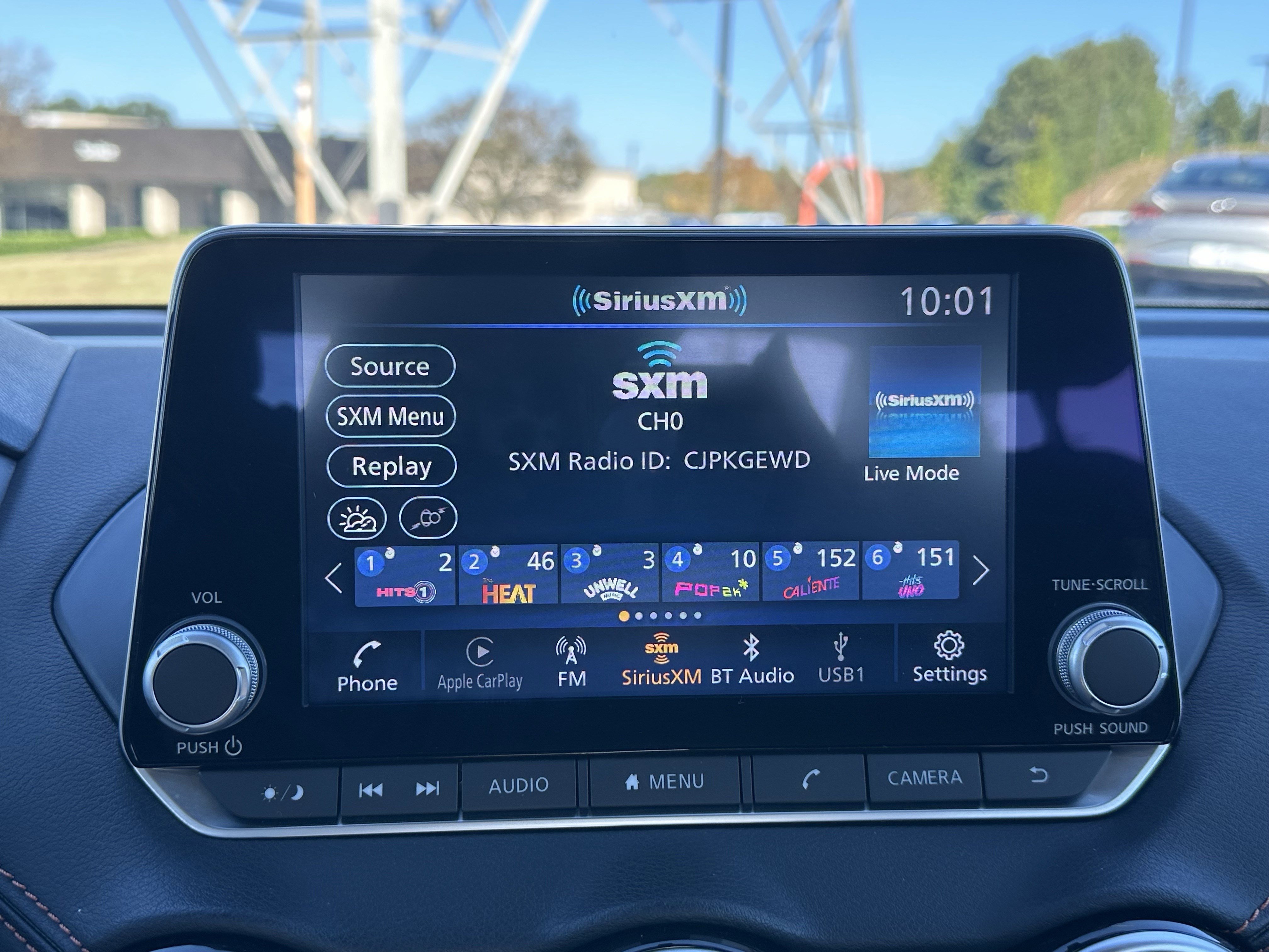 Used 2023 Nissan Sentra SR w/ SR Premium Package image 30