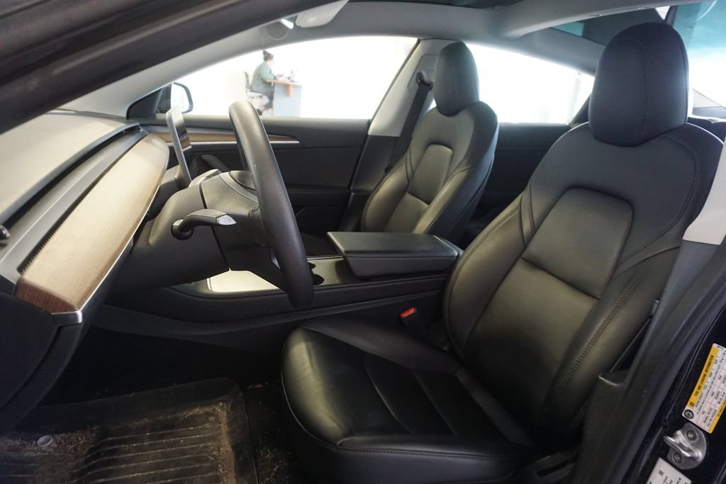 Used 2022 Tesla Model 3 Long Range AWD/4WD image 15