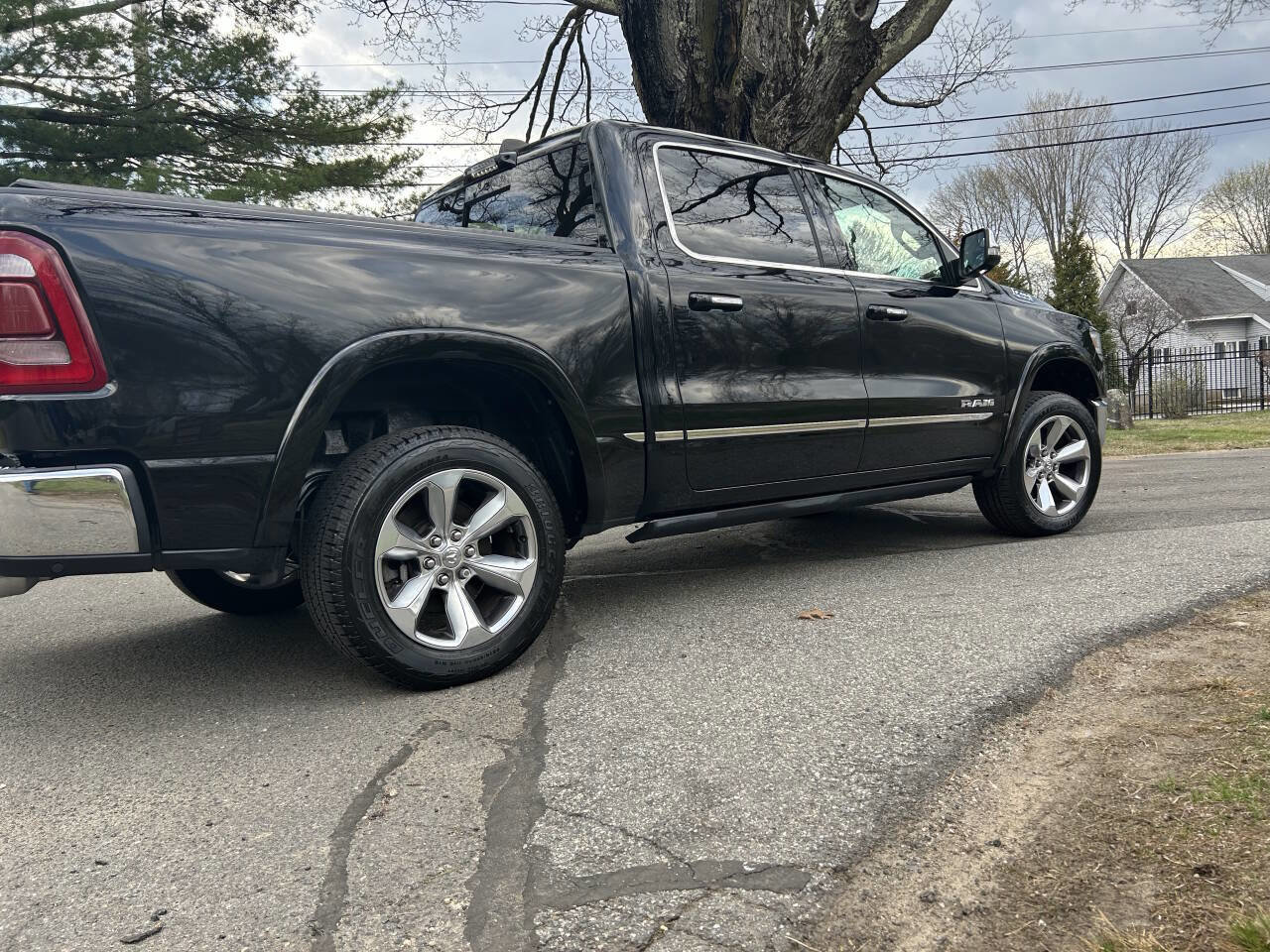 Used 2021 RAM 1500 Limited AWD/4WD image 30