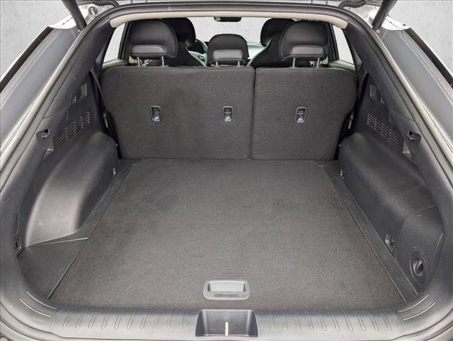 Used 2022 Kia EV6 Wind RWD image 6