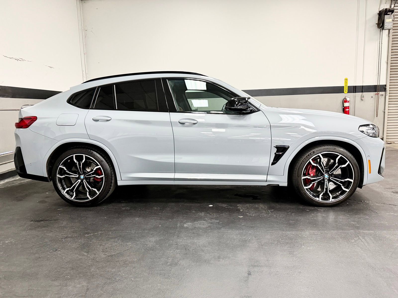 Used 2023 BMW X4 M w/ Competition Package AWD/4WD image 5