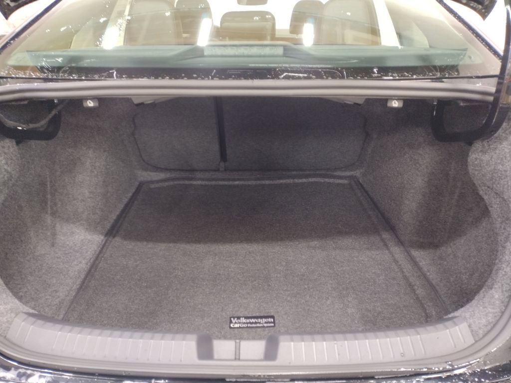 New 2026 Volkswagen Jetta SE image 16