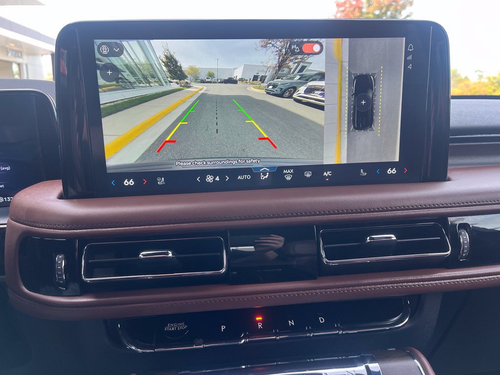 Used 2025 Lincoln Aviator Reserve w/ Equipment Group 201A AWD/4WD image 33
