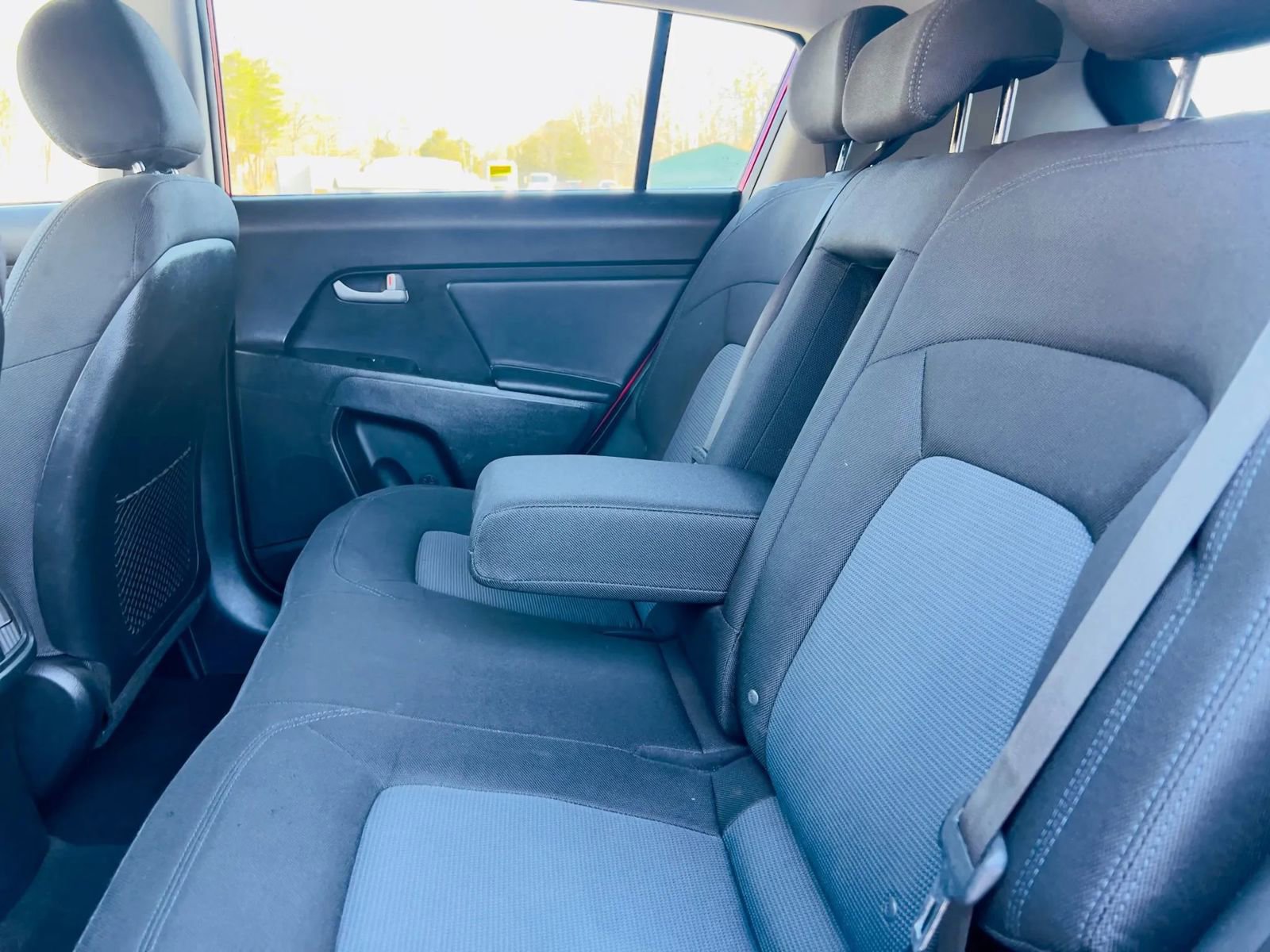 Used 2014 Kia Sportage LX image 11
