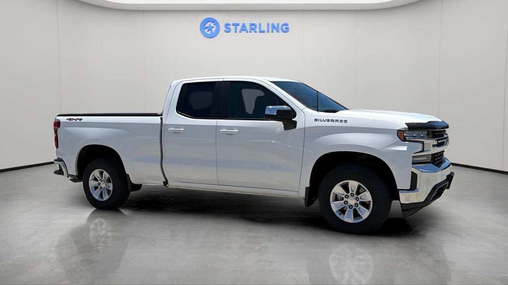 Certified 2020 Chevrolet Silverado 1500 LT w/ Fleet Comfort Package AWD/4WD image 12