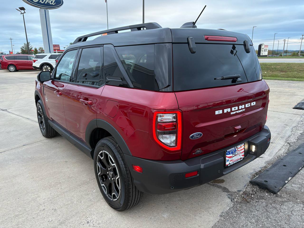 New 2025 Ford Bronco Sport Outer Banks w/ Outer Banks Tech Package+ AWD/4WD image 5