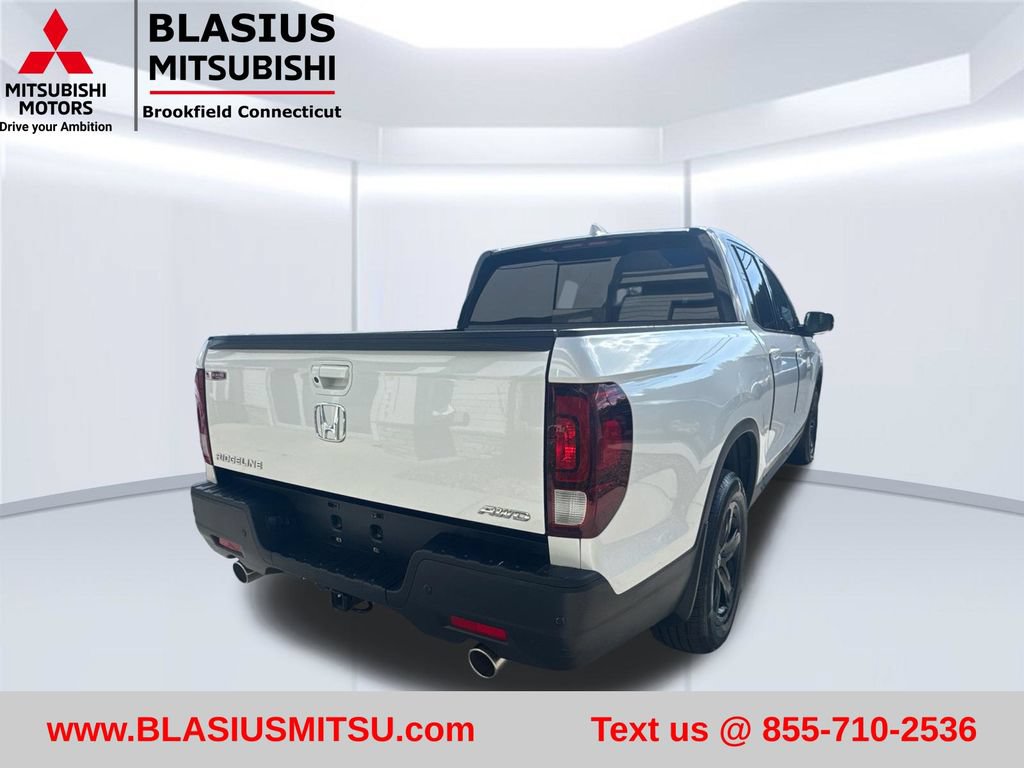 Used 2023 Honda Ridgeline Black Edition image 9