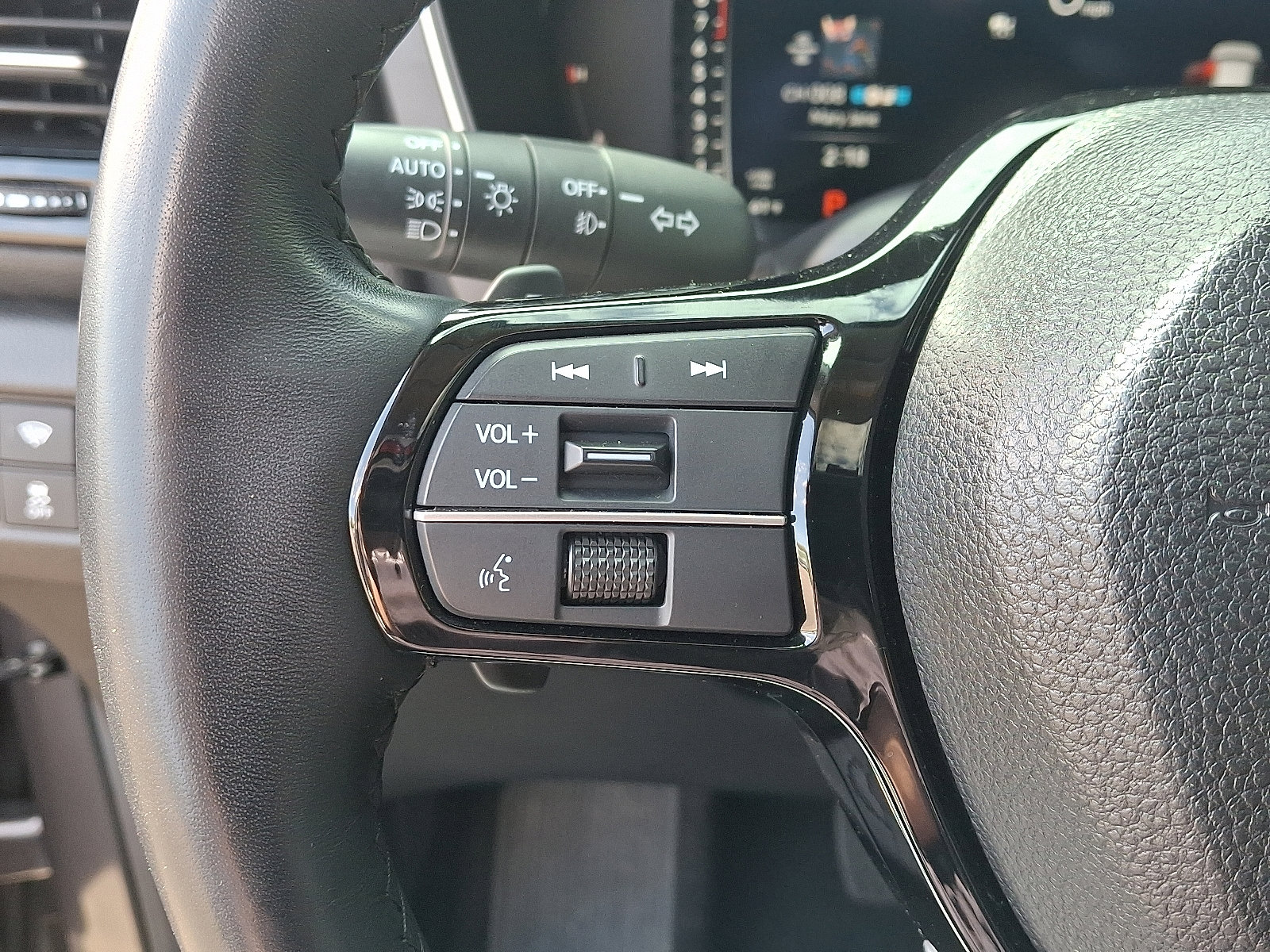 Used 2023 Honda Pilot Elite image 22