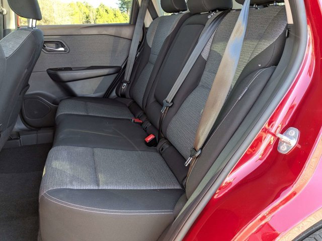 Certified 2023 Nissan Rogue SV image 15