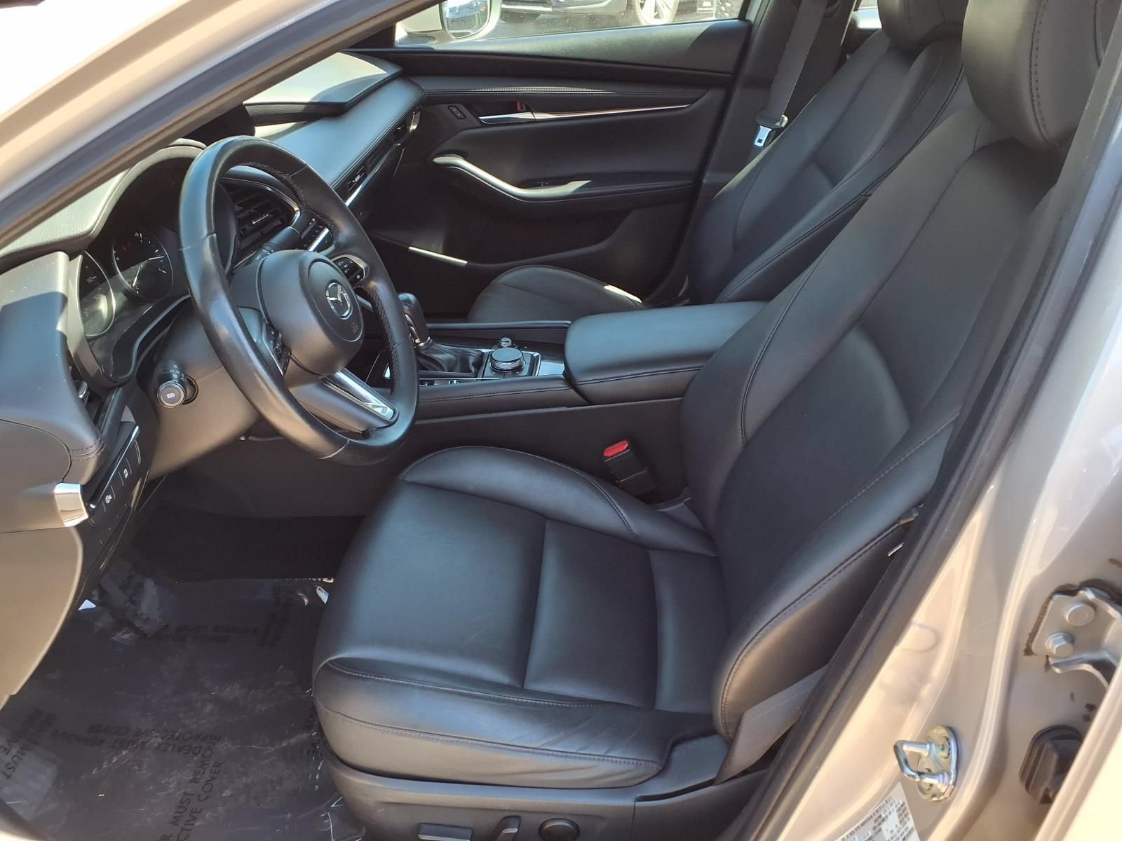 Used 2024 MAZDA MAZDA3 s FWD image 15