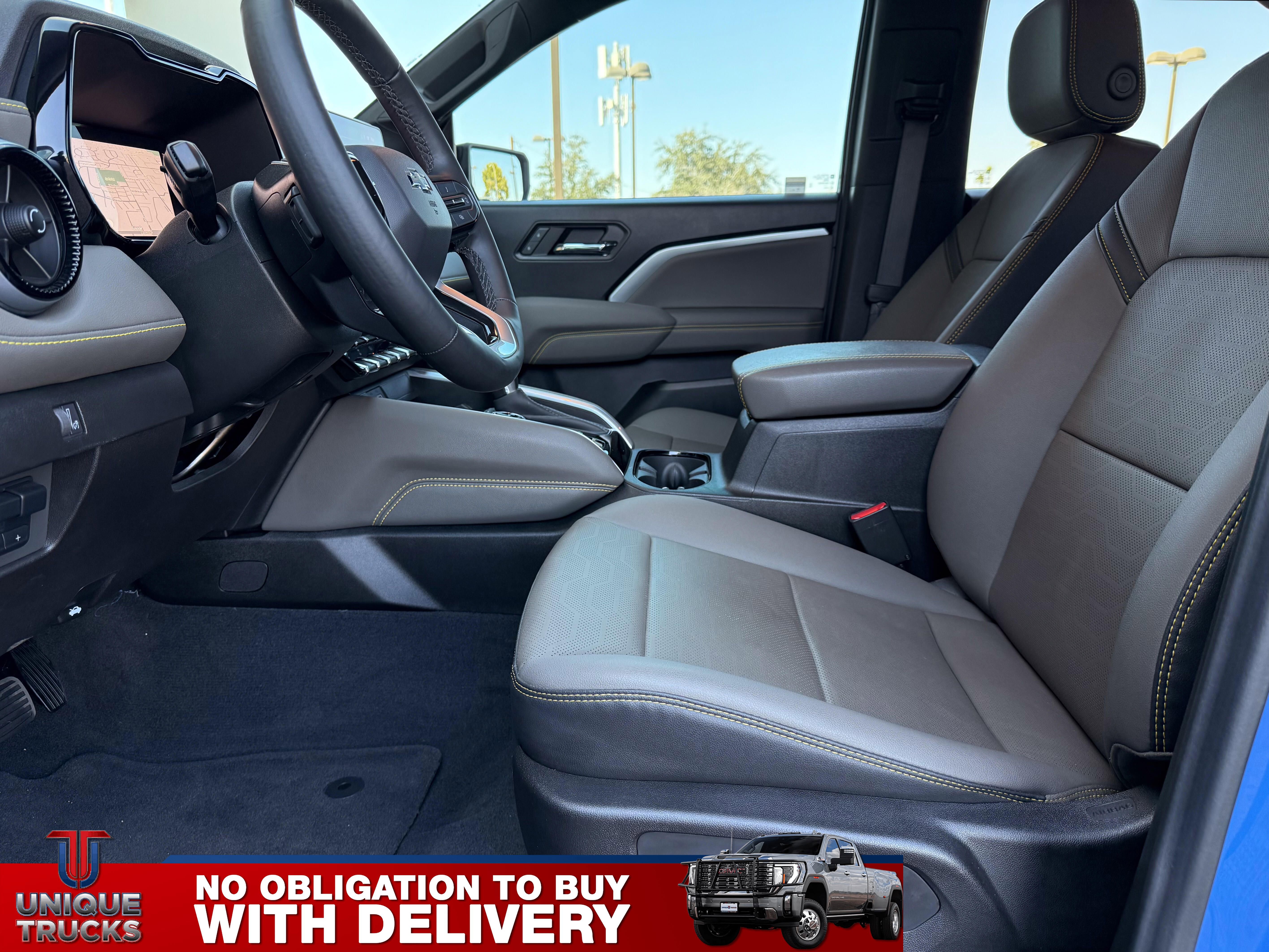 Used 2025 Chevrolet Colorado ZR2 w/ Technology Package image 18