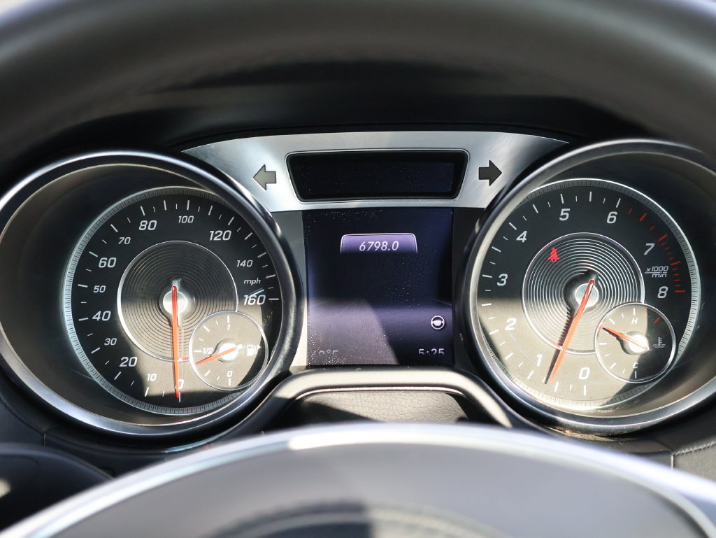 Certified 2020 Mercedes-Benz SL 550 image 32