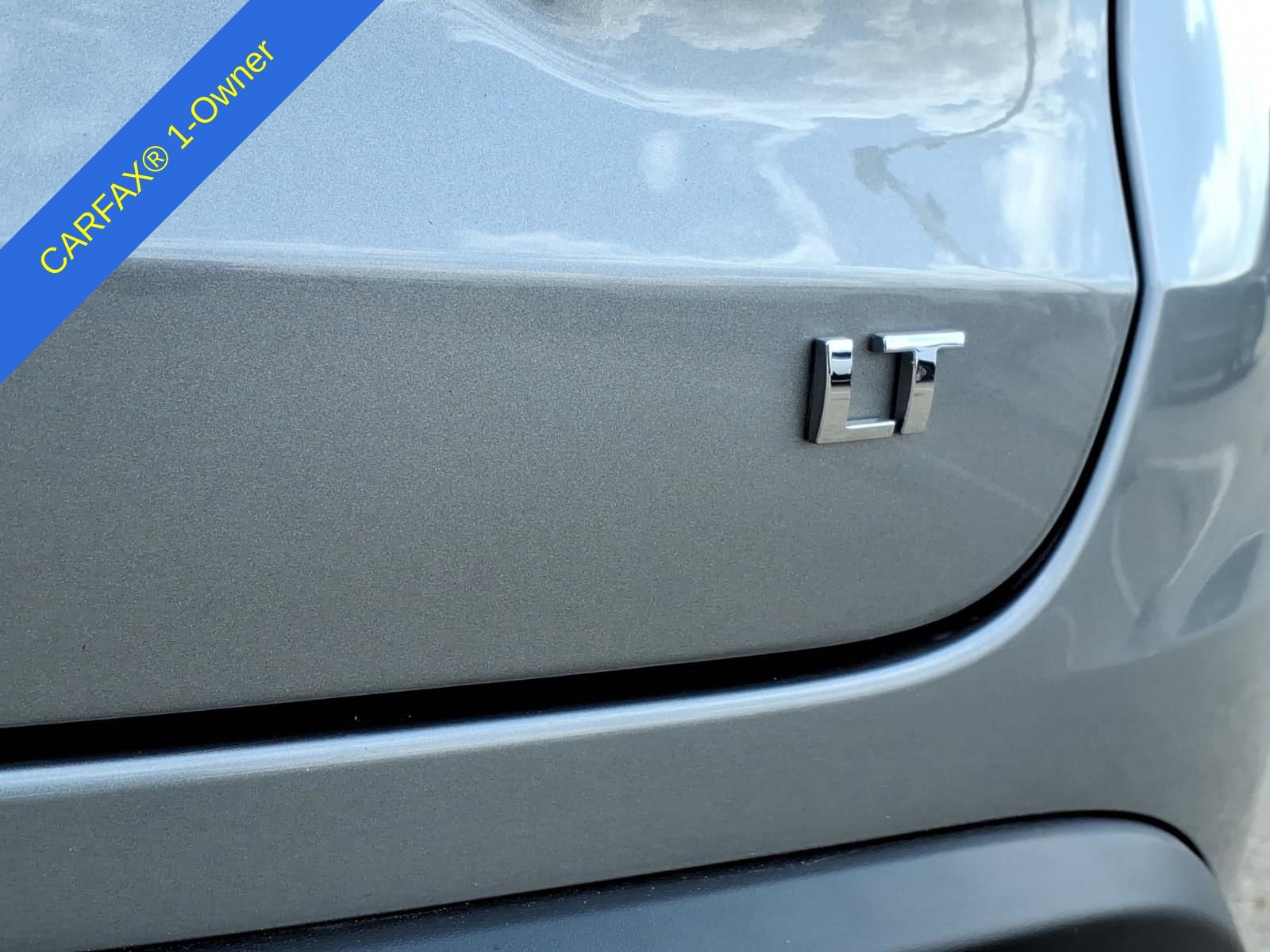 Used 2024 Chevrolet Trax LT w/ Driver Confidence Package FWD image 11