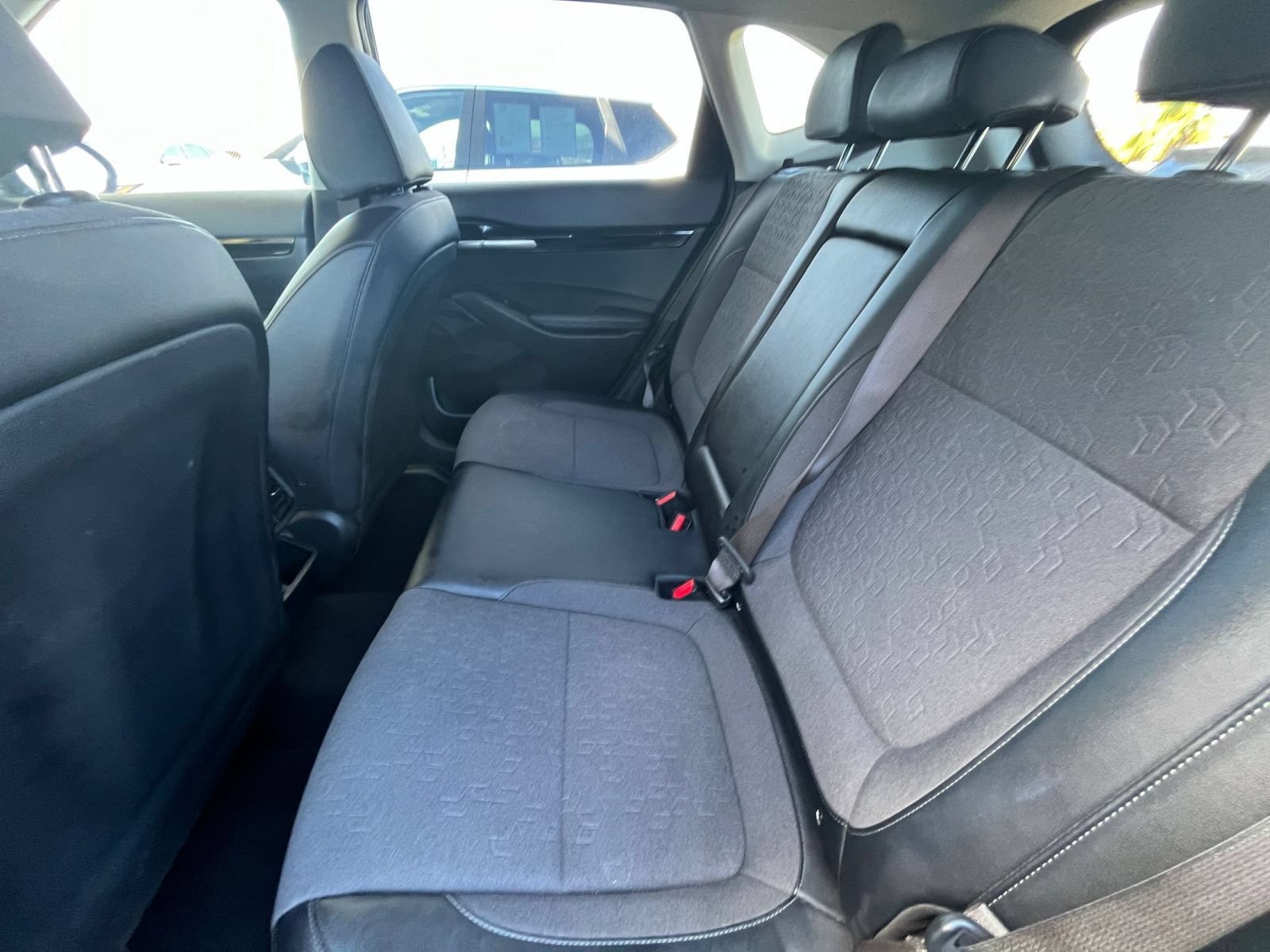 Used 2025 Kia Seltos S FWD image 25