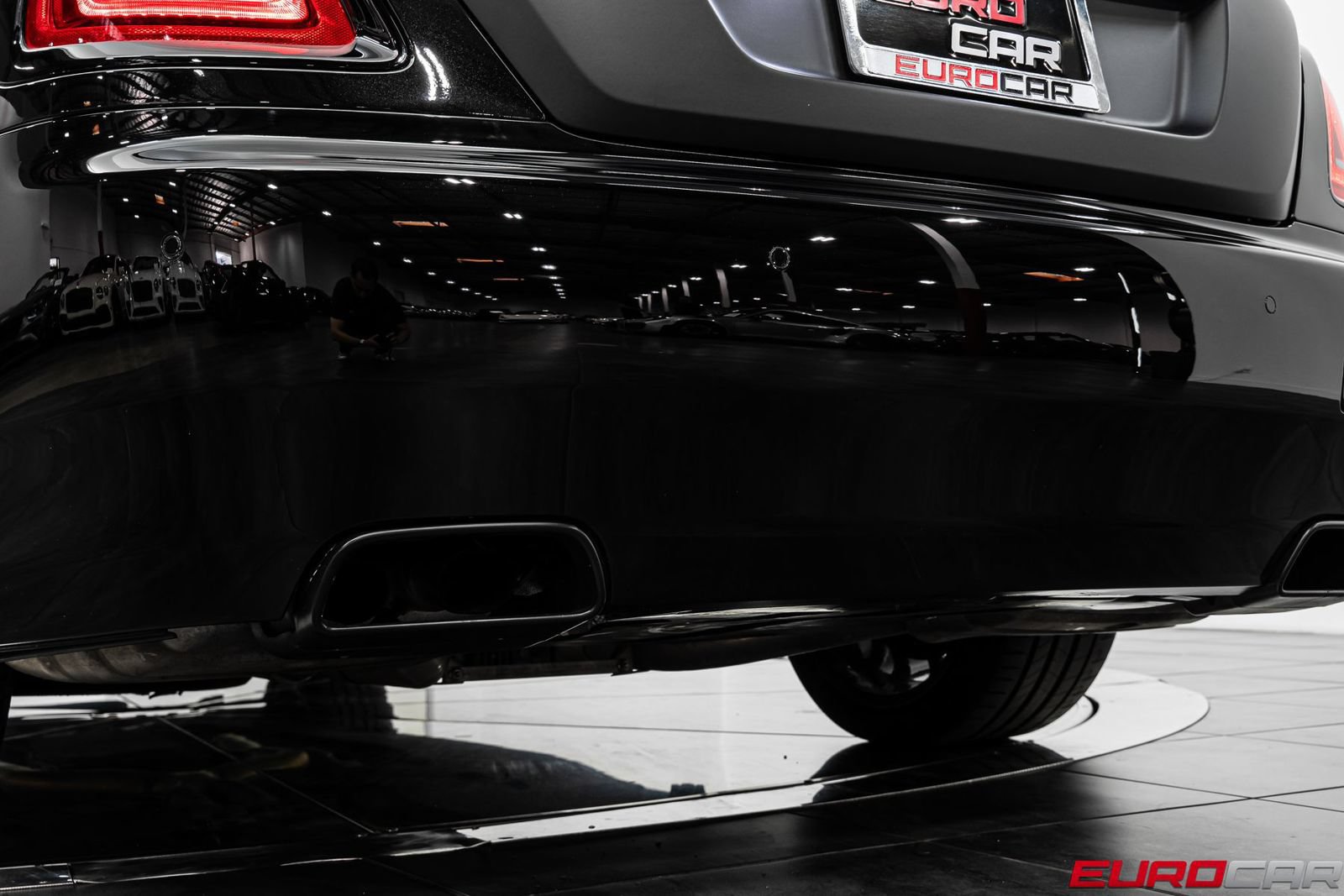 Used 2019 Rolls-Royce Wraith RWD image 20