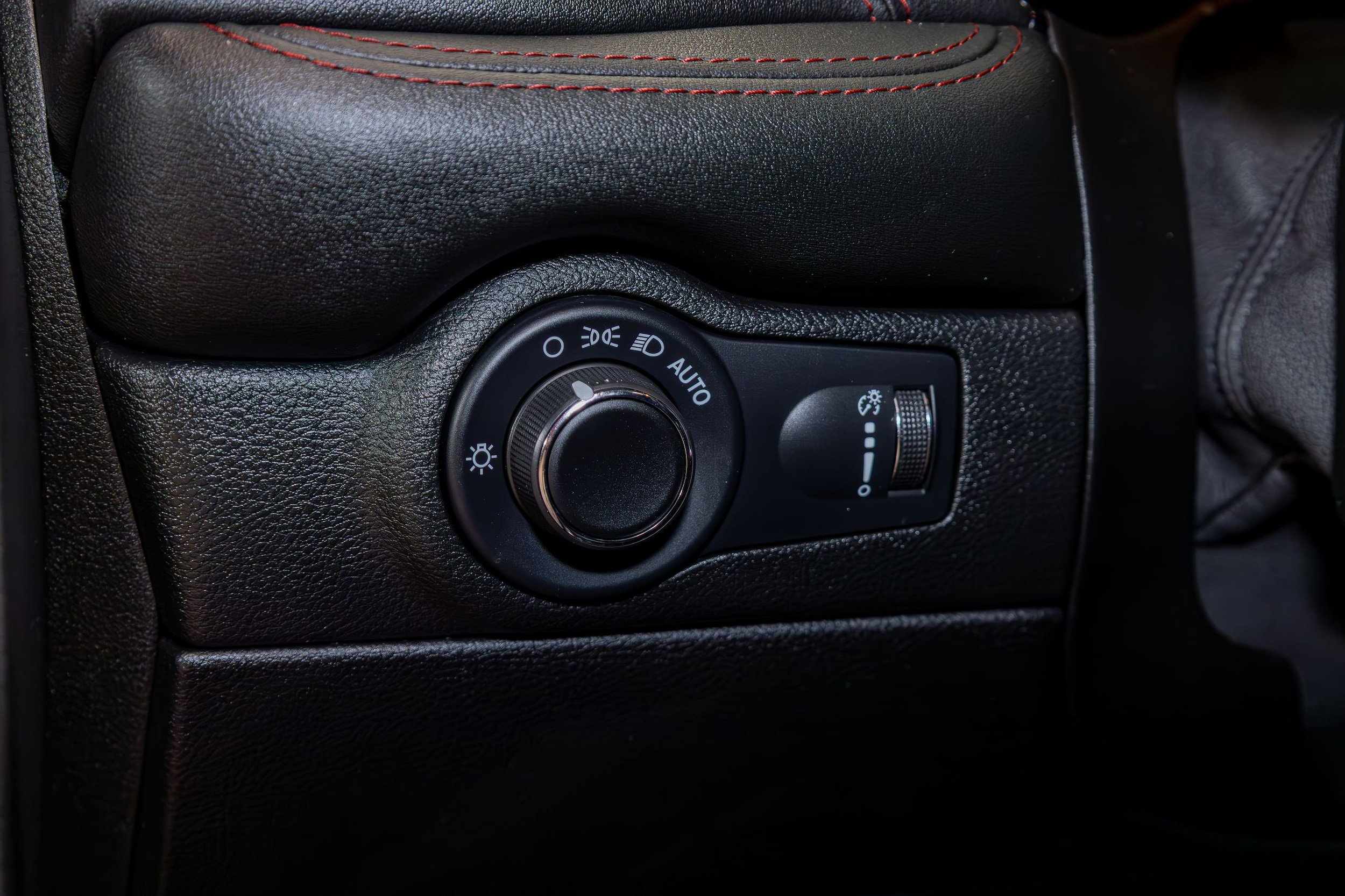 Used 2024 Dodge Durango R/T AWD/4WD image 16