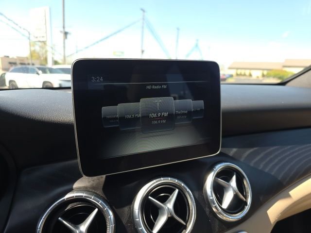 Used 2019 Mercedes-Benz CLA 250 4MATIC image 27