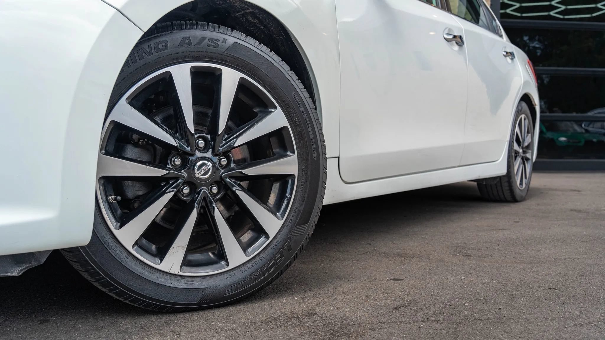 Used 2018 Nissan Altima 2.5 SL FWD image 10