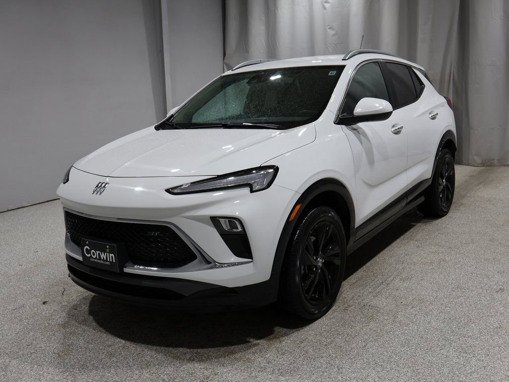 Used 2024 Buick Encore GX Sport Touring image 5