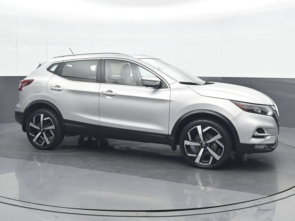 Used 2021 Nissan Rogue Sport SL w/ Premium Package AWD/4WD image 8