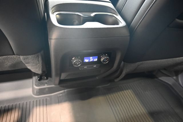 New 2026 Chevrolet Traverse LT w/ Midnight/Sport Edition FWD image 25