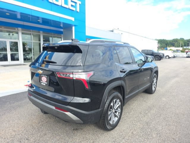 Used 2025 Chevrolet Equinox LT w/ Convenience Package II AWD/4WD image 7