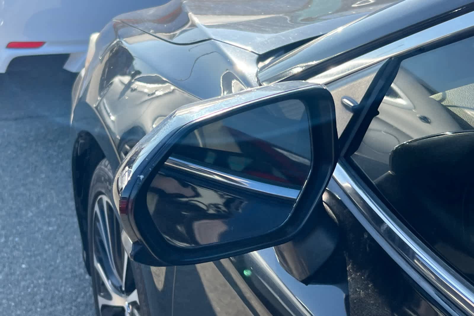 Used 2018 Toyota Camry SE FWD image 8