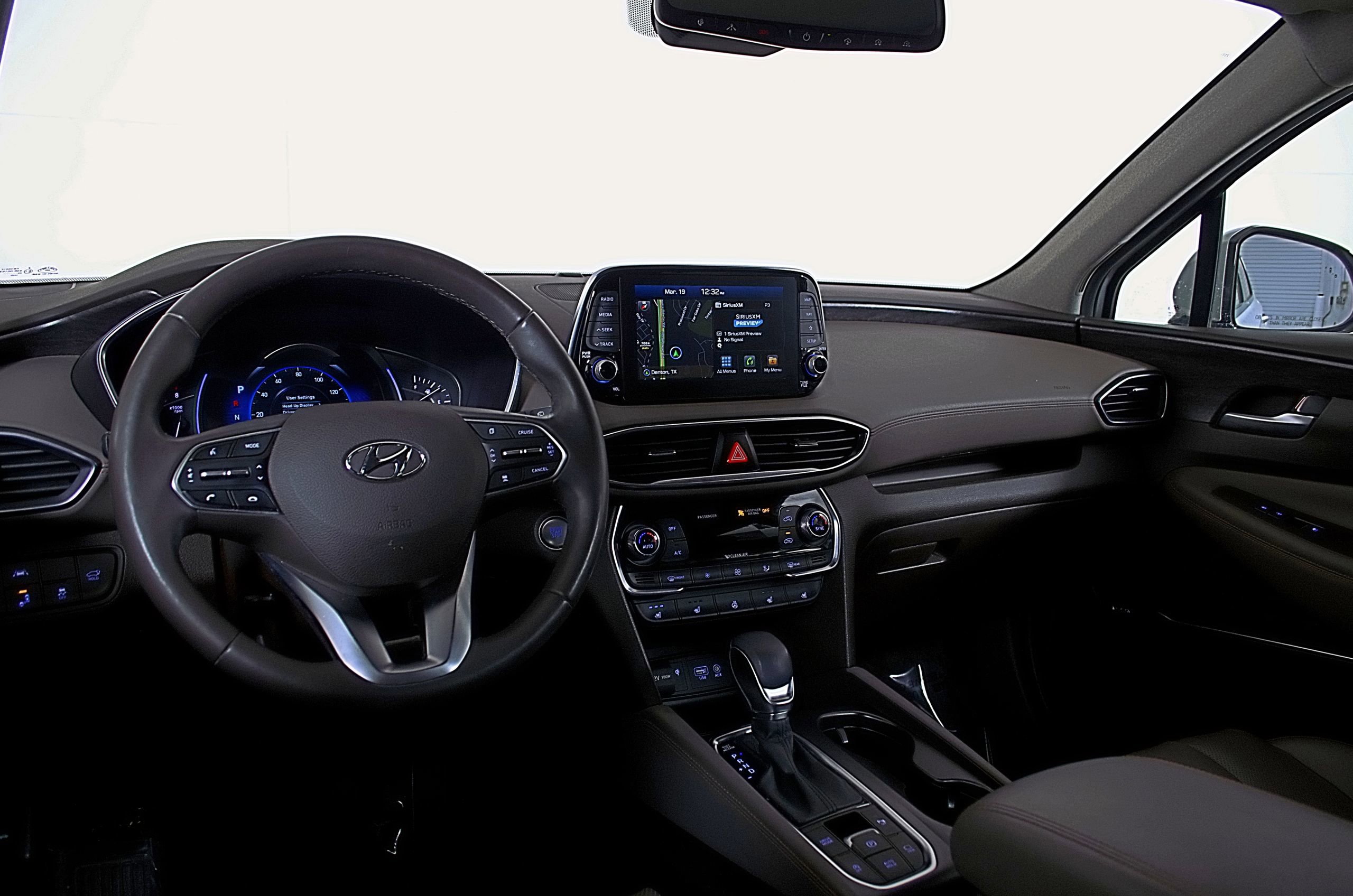 Used 2019 Hyundai Santa Fe FWD image 13