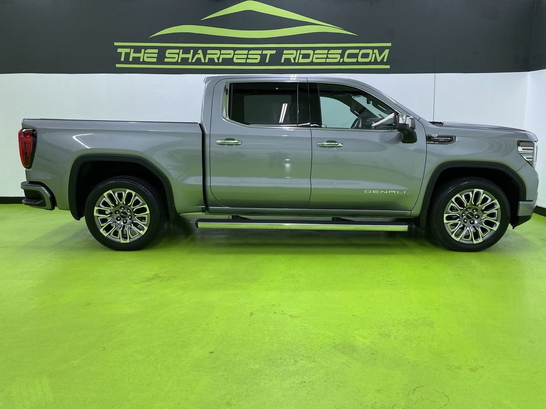 Used 2023 GMC Sierra 1500 Denali Ultimate image 11