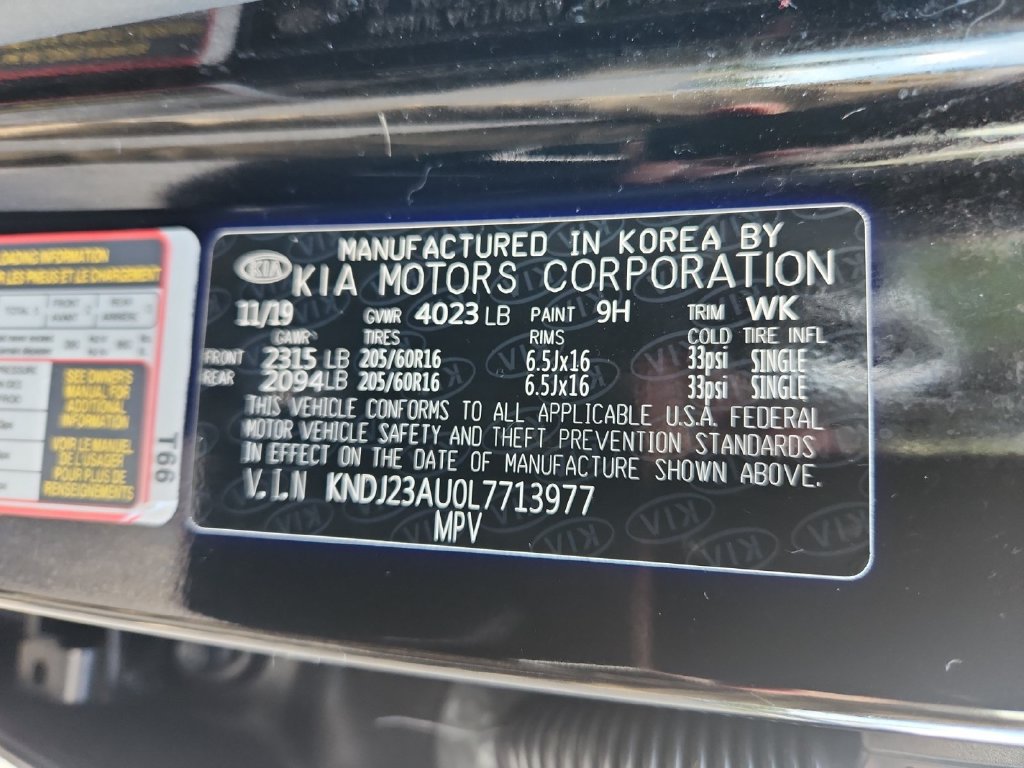 Used 2020 Kia Soul LX FWD image 25
