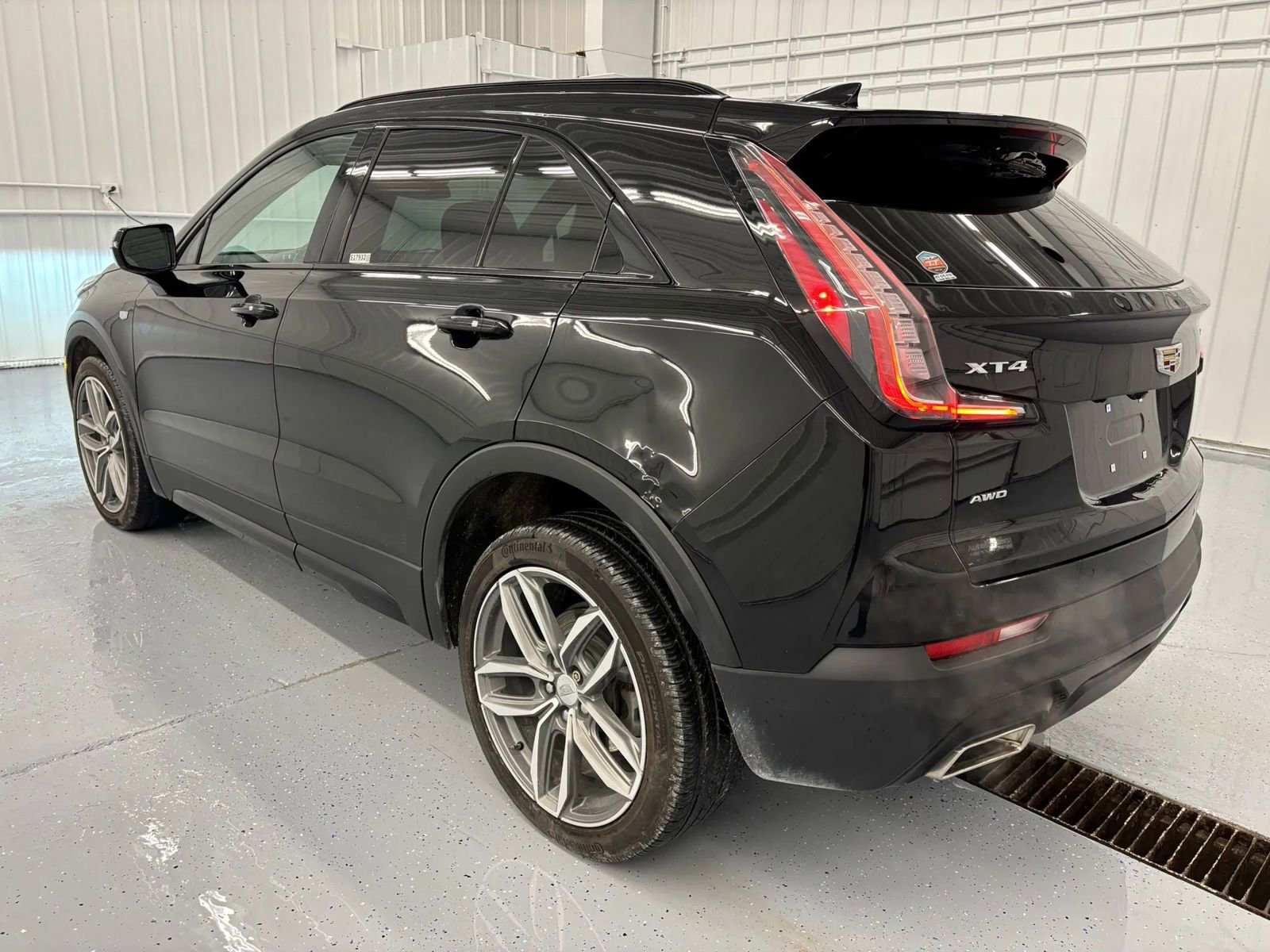 Used 2023 Cadillac XT4 Sport w/ Sun And Sound Package image 6