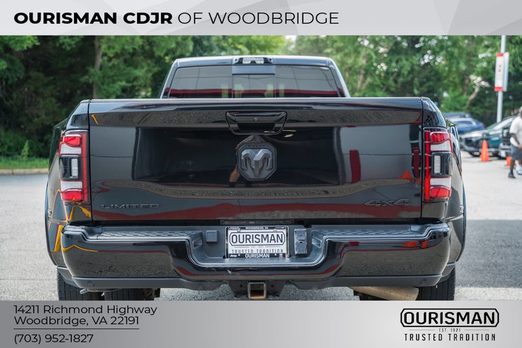 Used 2024 RAM 3500 Limited w/ Night Edition AWD/4WD image 7