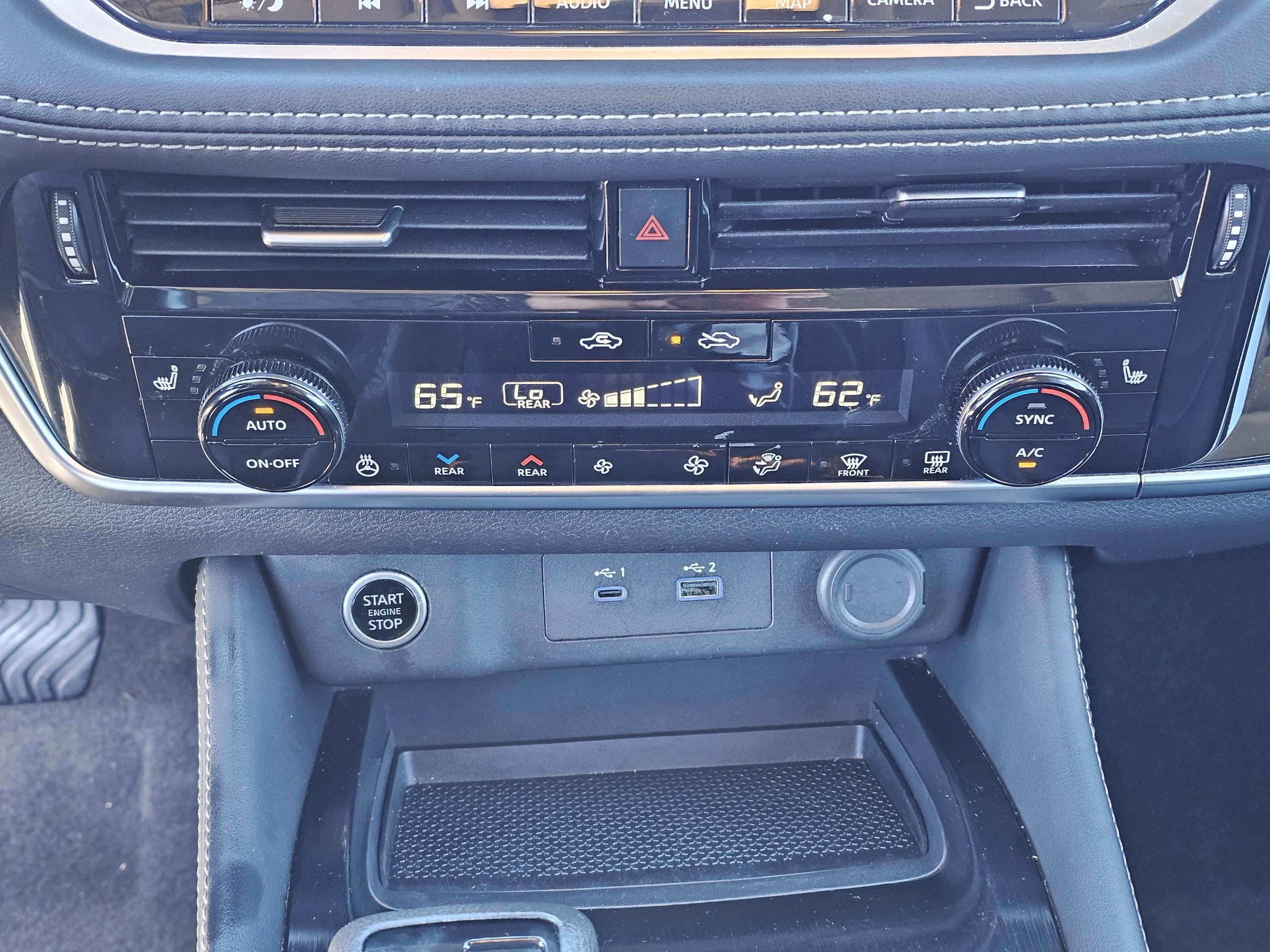 Used 2023 Nissan Rogue SL w/ SL Premium Package image 28