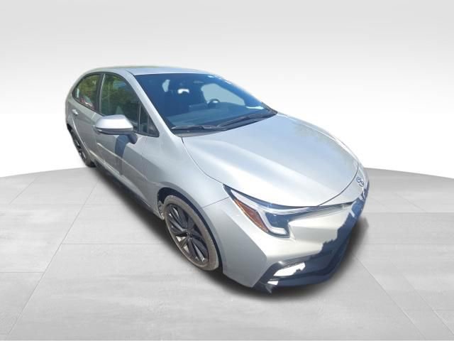 Used 2025 Toyota Corolla SE FWD image 7