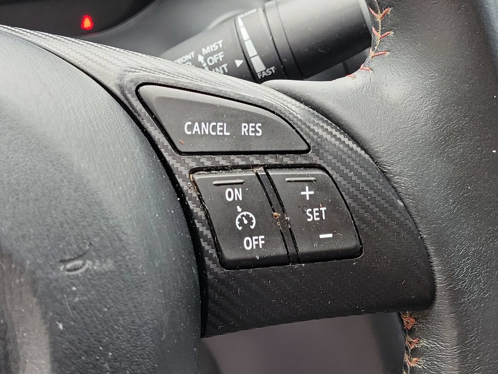 Used 2015 MAZDA MAZDA3 i Touring FWD image 28