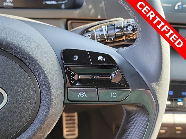 Certified 2025 Hyundai Elantra Sport image 6
