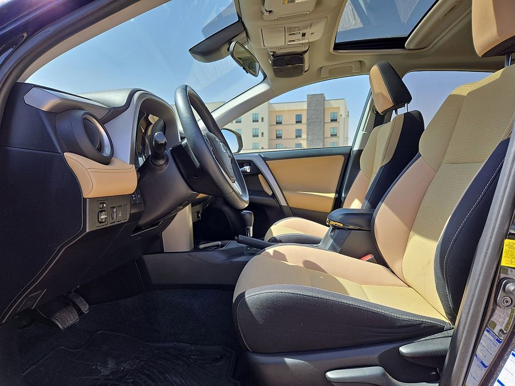 Used 2017 Toyota RAV4 XLE image 23