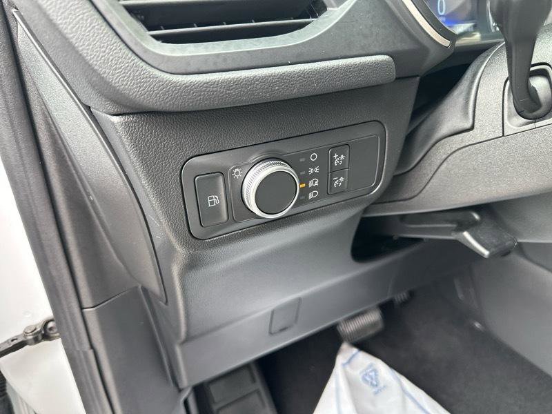 Used 2022 Ford Escape SE image 11