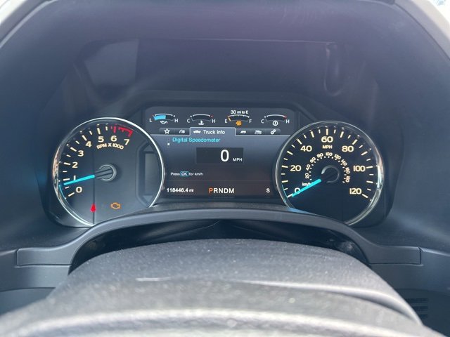 Used 2018 Ford F150 Lariat w/ Equipment Group 502A Luxury image 18