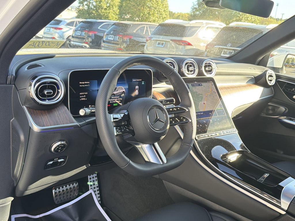 Certified 2025 Mercedes-Benz GLC 350e 4MATIC image 10